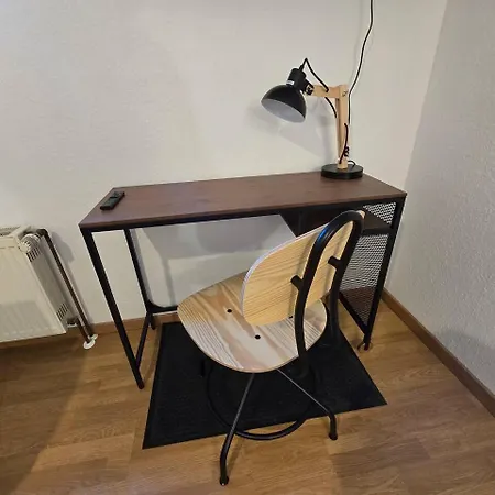 Kleine Souterrainwohnung In Loehne-bad Oeynhausen Lohne (North Rhine-Westphalia)